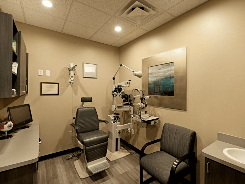 eye exam room at tatum eyecare